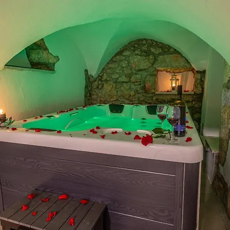 Rocca * تْسْغيكفانِتْسا