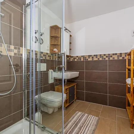 Rocca Apartman *